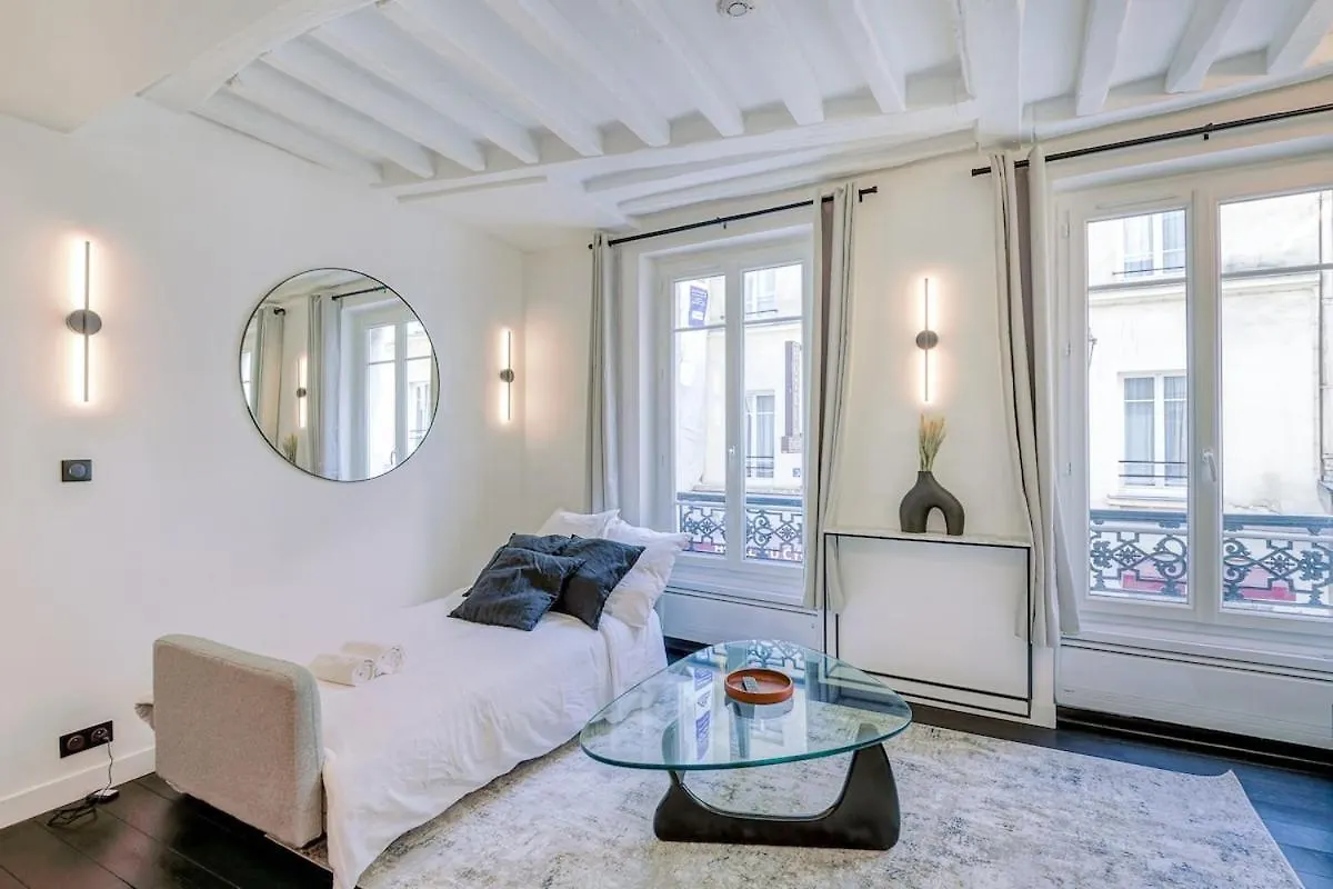 Apartment Cygne Appartement Familial Au Coeur Des Halles Paris